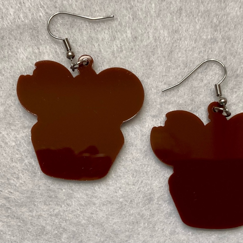 🎃ADD ON TO ANY BUNDLE FOR $5🎃 Disney Mickey Mouse Fall Pumpkin Cupcake Earrings - Picture 3 of 4